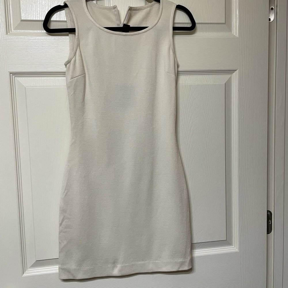 NWT ST JOHN DRESS